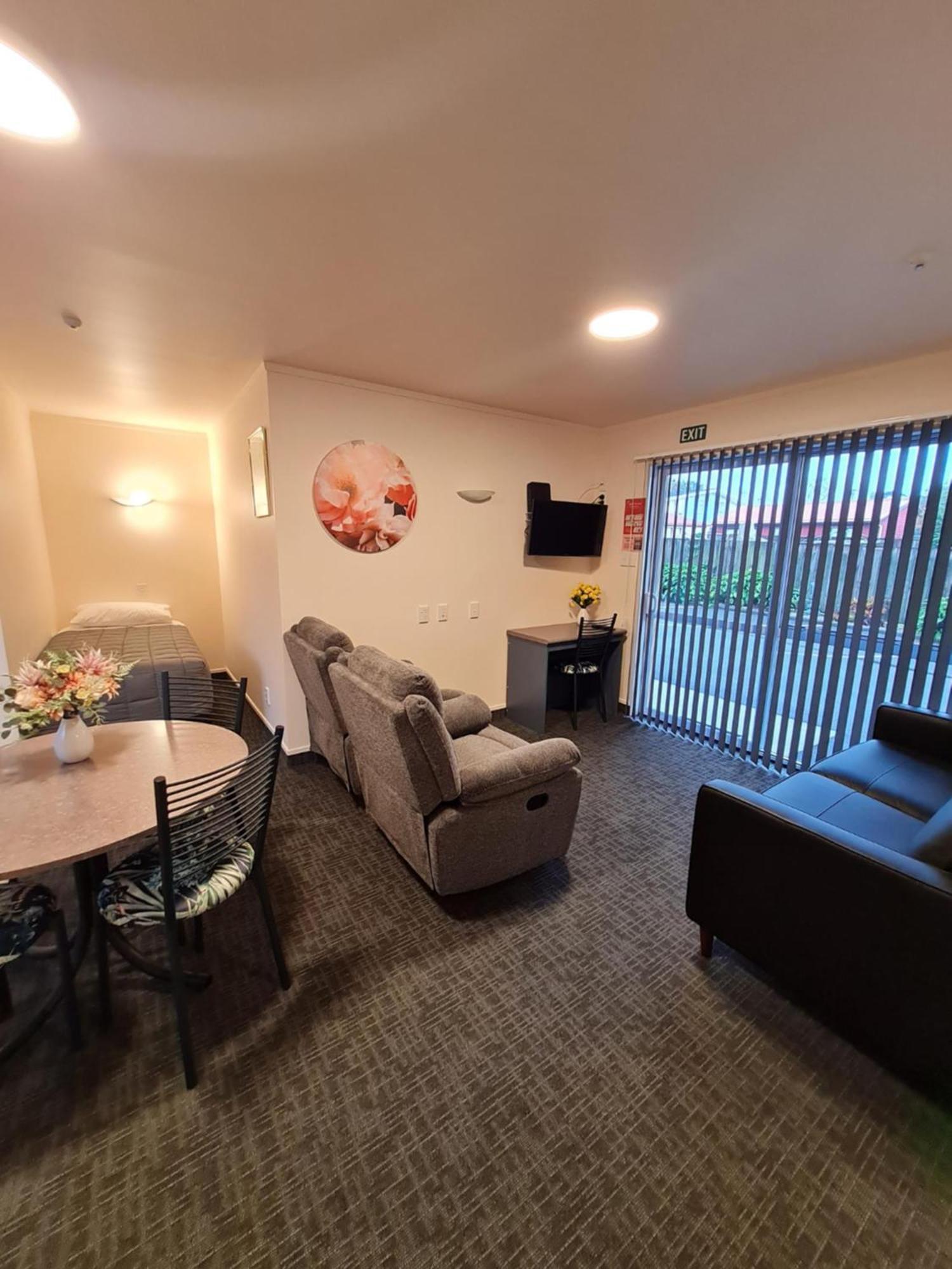 Avenue Heights Motel Whangarei Εξωτερικό φωτογραφία