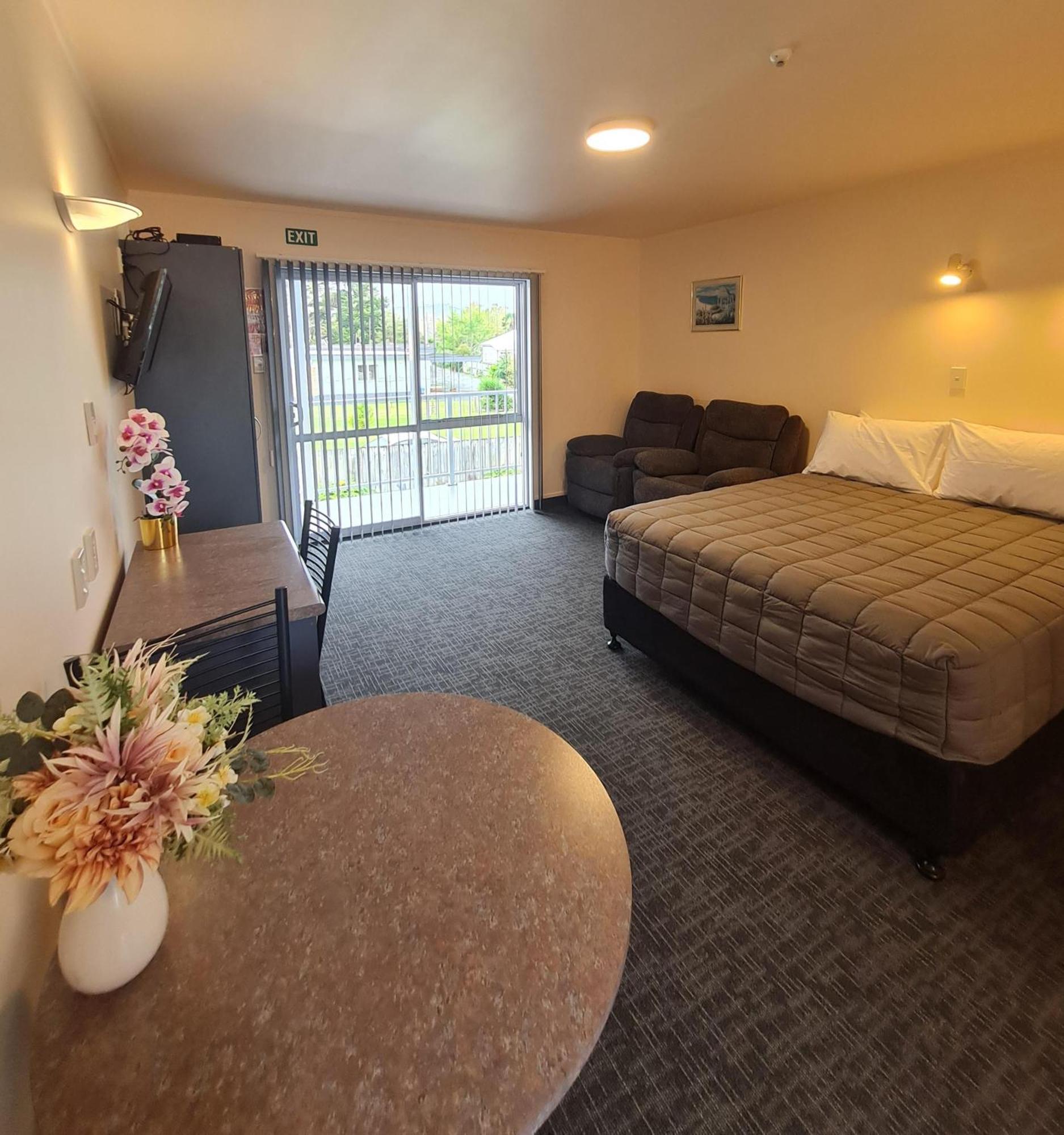 Avenue Heights Motel Whangarei Εξωτερικό φωτογραφία