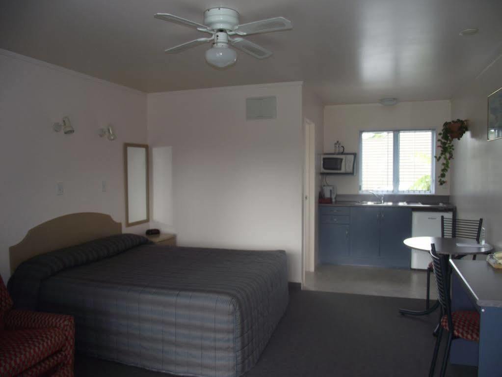 Avenue Heights Motel Whangarei Εξωτερικό φωτογραφία